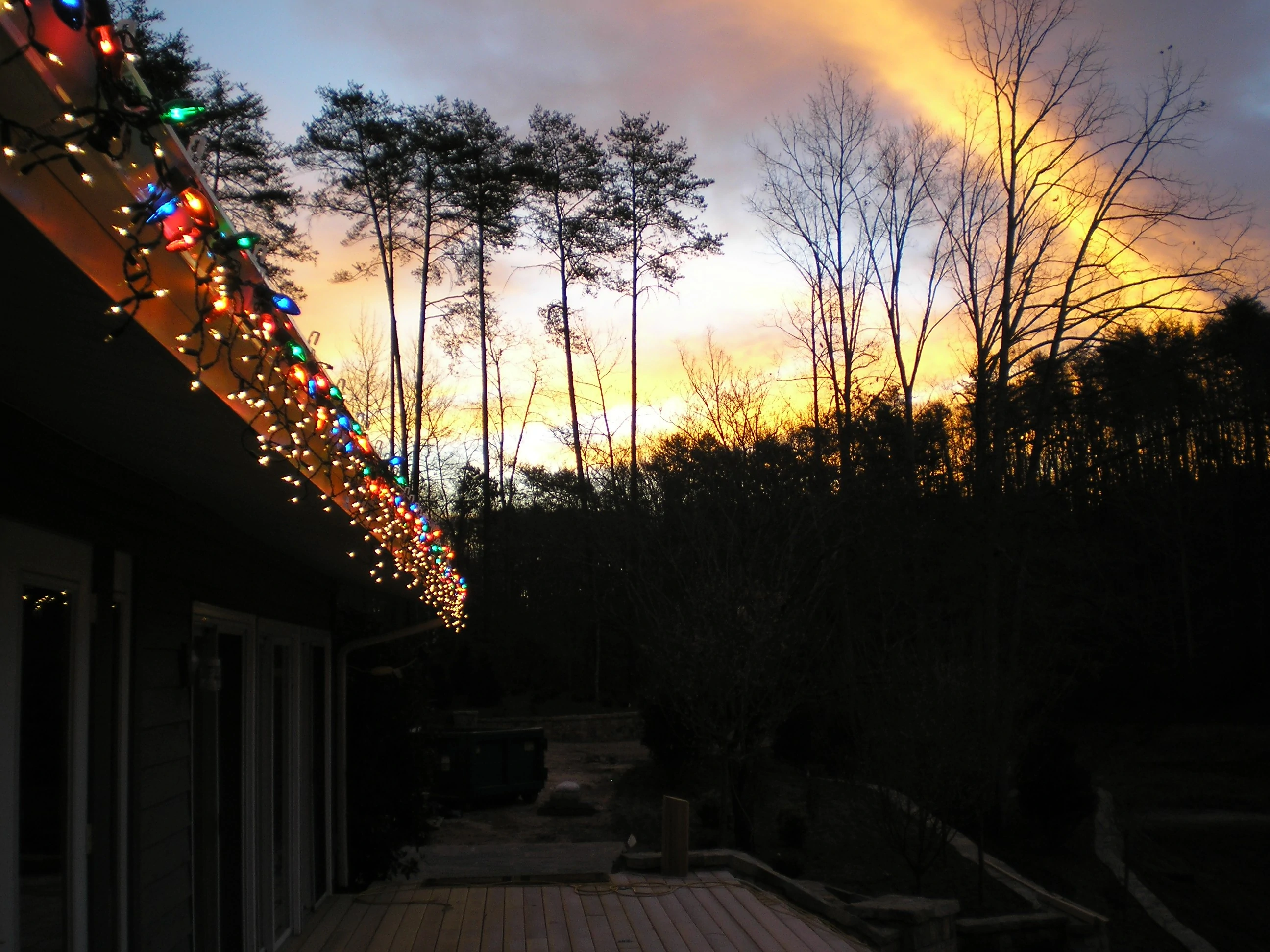 The Sun rose in a firery brilliance, the last morning I would ever see Steve Griffith Wingard Again. Just 4 hours after putting up christmas lights at 16 degree