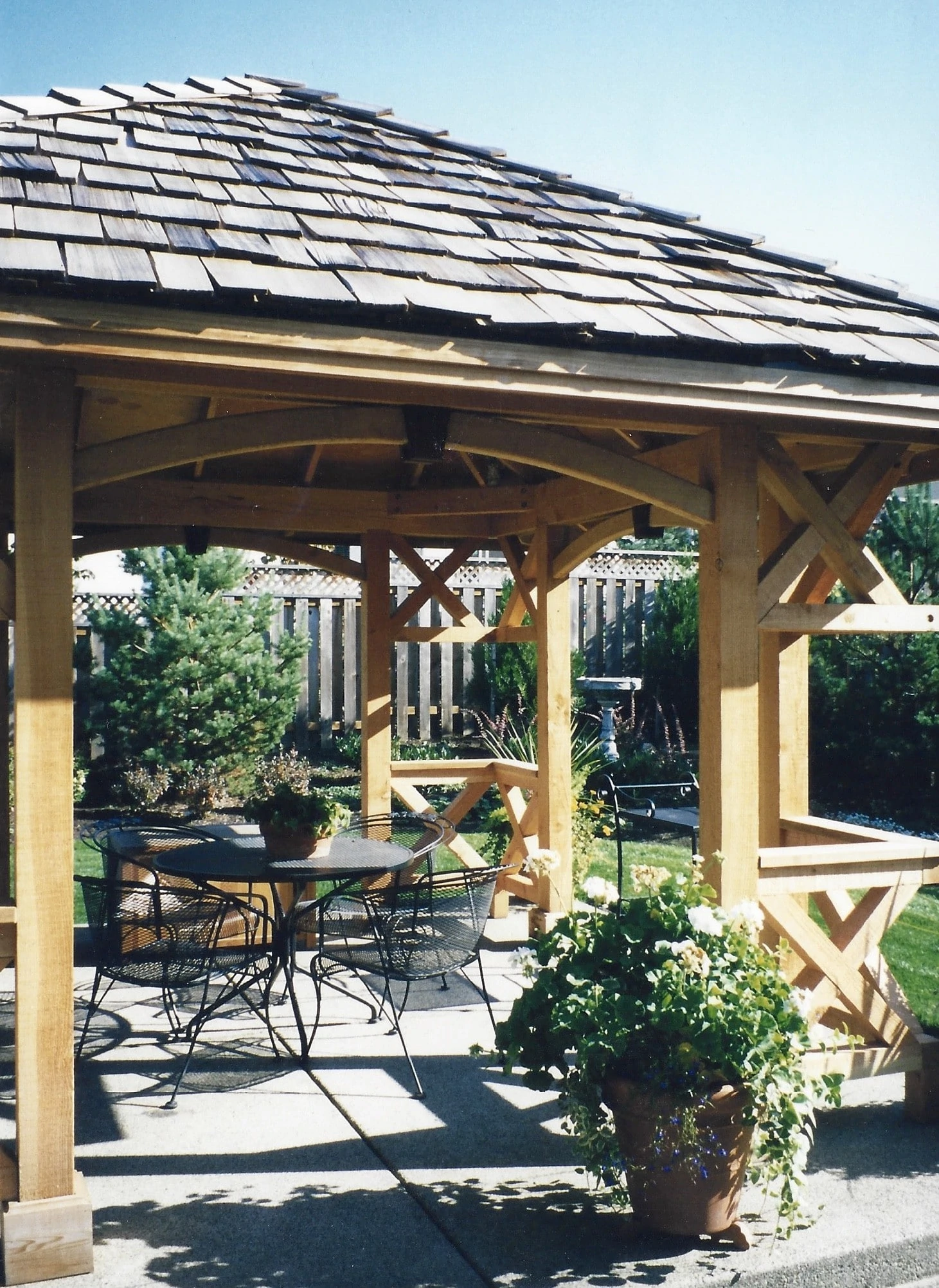 Bauer Woods Pavillion
Mary Beth Castleberry
Better Homes and Gardens
Garden Pavillion Outdoor Dining
Cedar Mill Deck Company