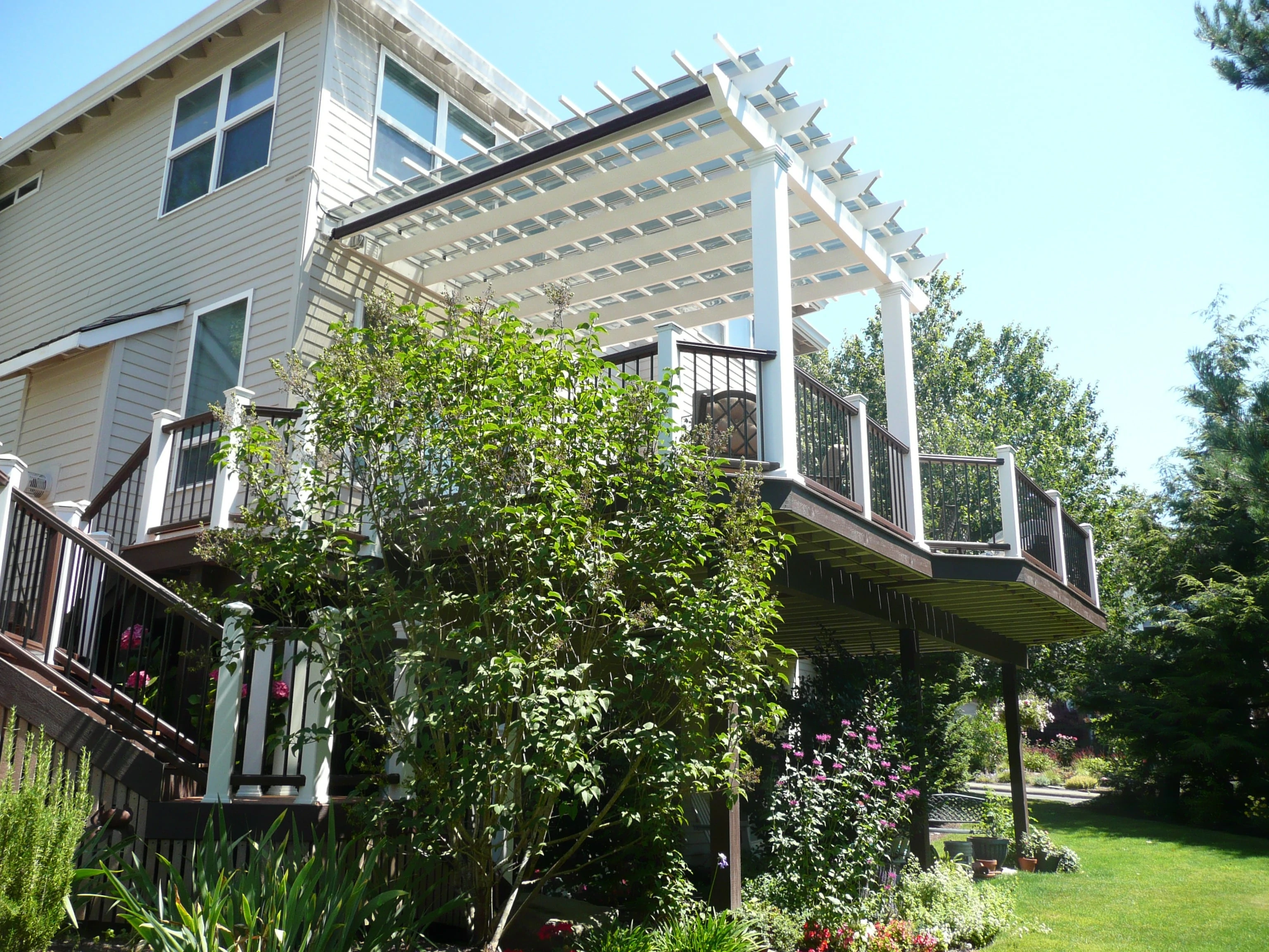 The perfect Trex Deck
Cedar Mill Deck Company
Hottub
Oregon Hot Springs